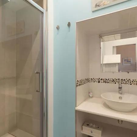 Pour 4 Personnes - Vent D'ouest *